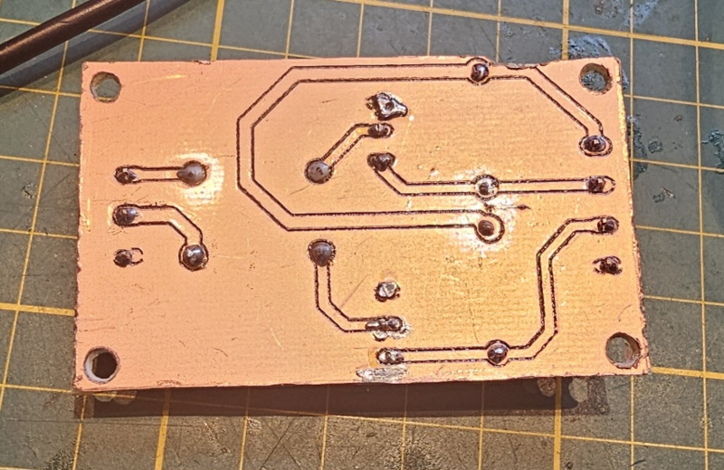 Fichier:Le PCB termine.png